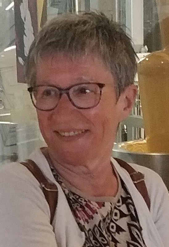 Renate Ecker